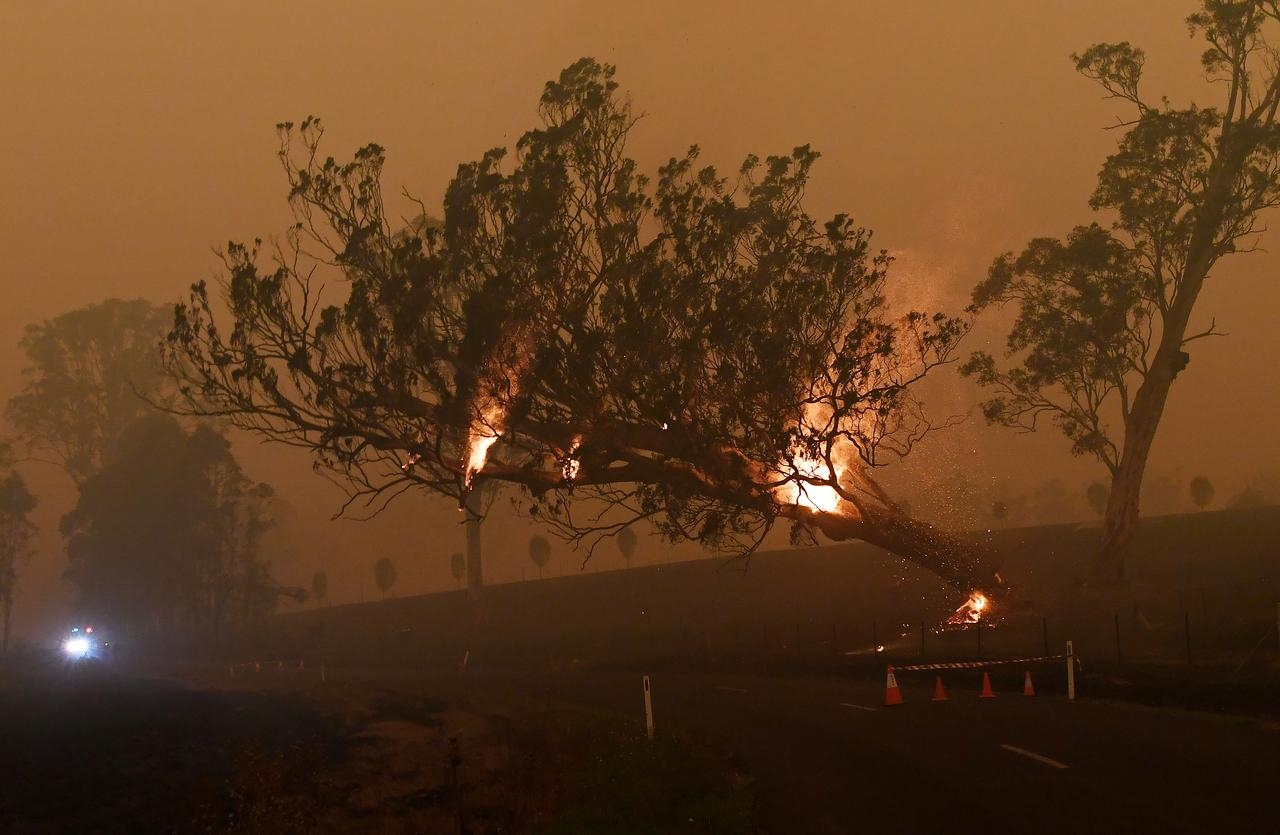 Khu vực Corbago, bang NSW vẫn nhuộm đỏ trong cháy rừng