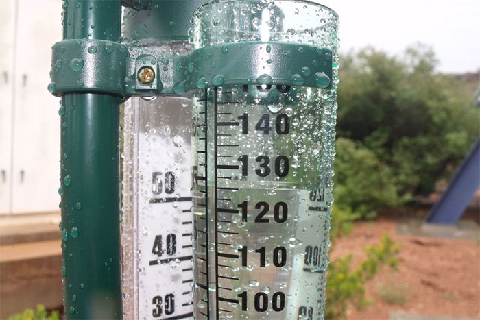 Nếu đo được lượng mưa 120mm nghĩa là nếu đất không ngấm nước, sau cơn mưa sẽ ngập 120mm