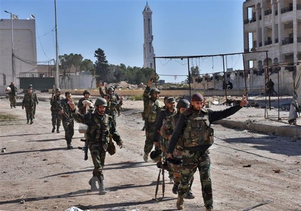 Binh sỹ ủng hộ Chính phủ Syria tại khu vực al-Hamdaniyah, phía Đông Aleppo
