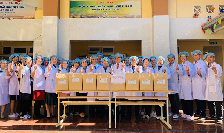 Trường Cao đẳng Y tế Lâm Đồng đăng ký sở hữu trí tuệ quy trình sản xuất  khẩu trang giấy kháng khuẩn 5 lớp - Báo Lâm Đồng điện tử