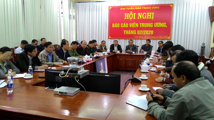 Đại biểu Báo cáo viên Tỉnh ủy tham dự tại điểm cầu Lâm Đồng