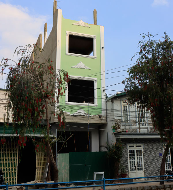 Đà Lạt: Buộc tháo dỡ công trình nhà bị lún, nghiêng