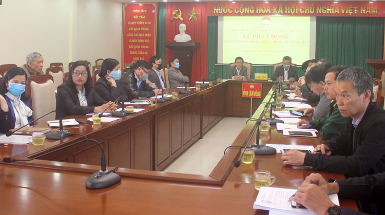 Các đại biểu tham dự hội nghị trực tuyến tại đầu cầu Lâm Đồng