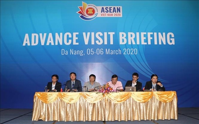 Ban Tổ chức cung cấp thông tin cho các đại biểu về công tác chuẩn bị Hội nghị Cấp cao ASEAN 36 và Cấp cao kỷ niệm ASEAN - New Zealand