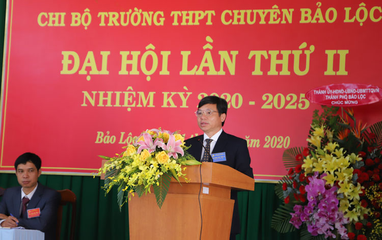 Đồng chí Nguyễn Văn Triệu – Bí thư Thành ủy Bảo Lộc phát biểu chỉ đạo Đại hội