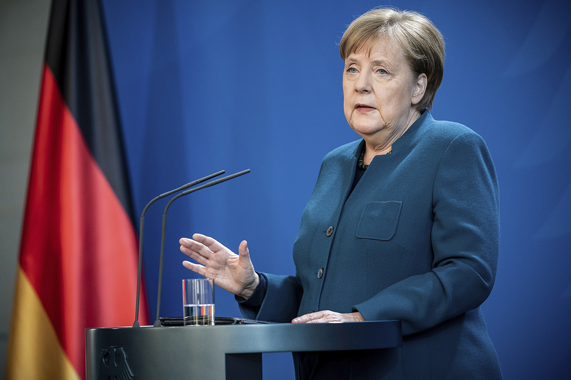 Thủ tướng Đức Angela Merkel cách ly tại gia để phòng ngừa dịch COVID-19