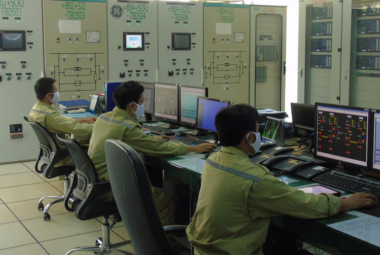 Trực vận hành tại Trạm biến áp 500 kV Di Linh