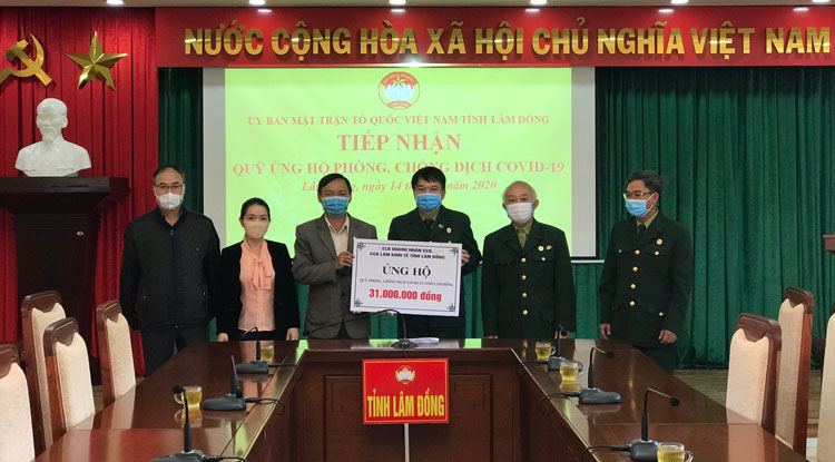 CLB Doanh nhân Cựu chiến binh tỉnh ủng hộ 31 triệu đồng cho quỹ phòng, chống dịch Covid - 19