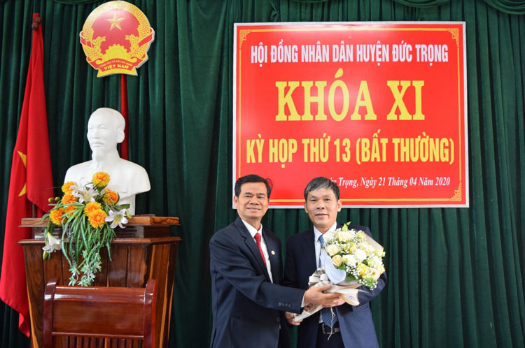 Ông Nguyễn Văn Cường - Phó Bí thư Huyện uỷ đã được bầu giữ chức vụ Chủ tịch UBND huyện Đức Trọng