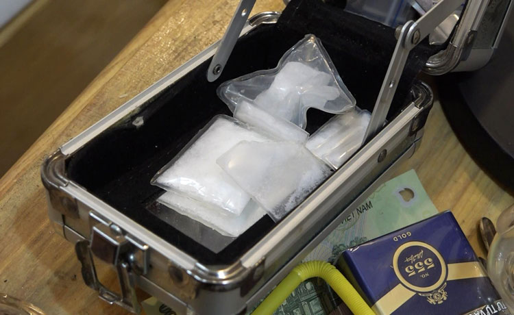 Công an TP Đà Lạt tiếp tục bắt quả tang vụ tàng trữ, sử dụng ma túy tại khách sạn