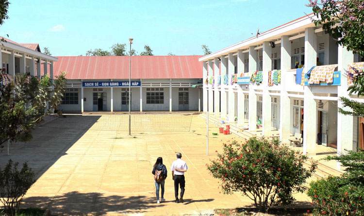 Khu nội trú được thầy và trò Trường THPT-THCS Dân tộc nội trú Đơn Dương dọn dep để nhanh chóng ổn định chỗ ở cho học sinh 
