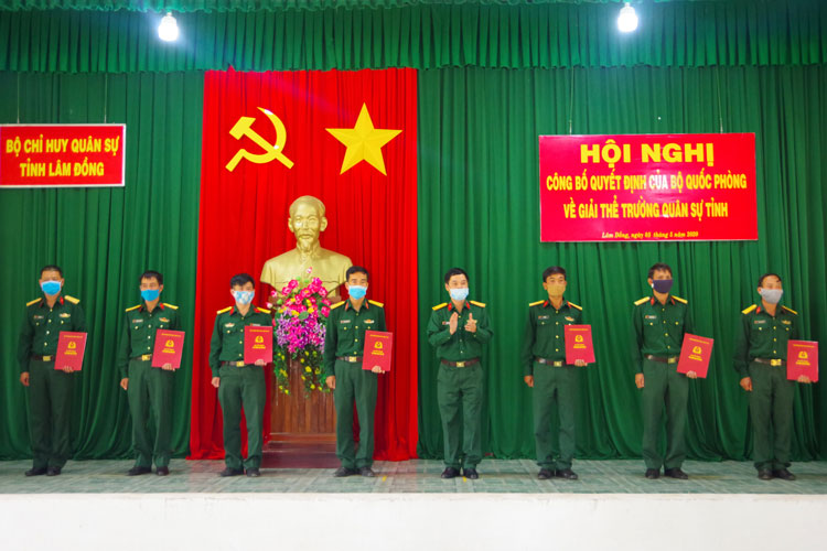 Giải thể Trường Quân sự tỉnh Lâm Đồng