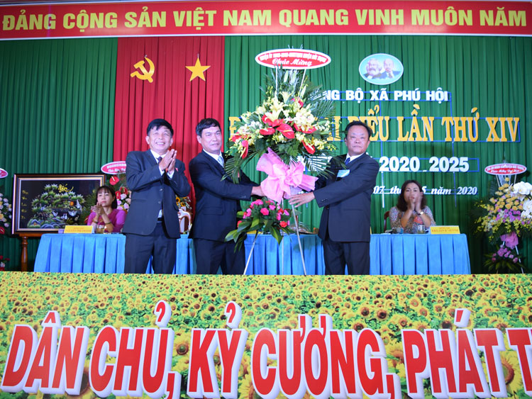 Đảng bộ xã Phú Hội tổ chức Đại hội điểm Đảng bộ cơ sở nhiệm kỳ 2020-2025
