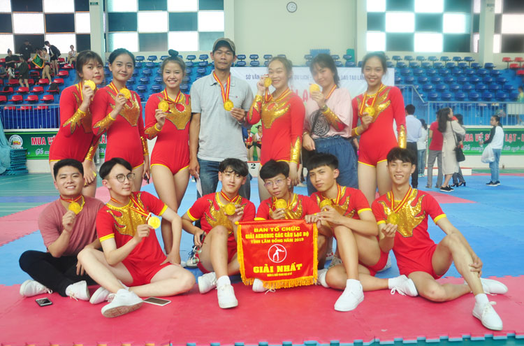 Một đội giành giải nhất Aerobic học đường 2019