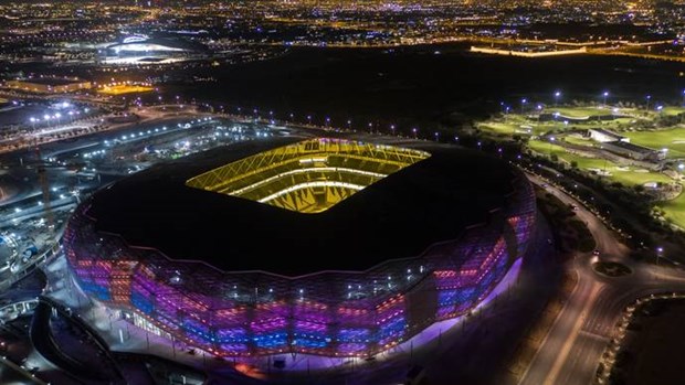 Qatar ra mắt &quot;kim cương trên sa mạc&quot; phục vụ World Cup 2022