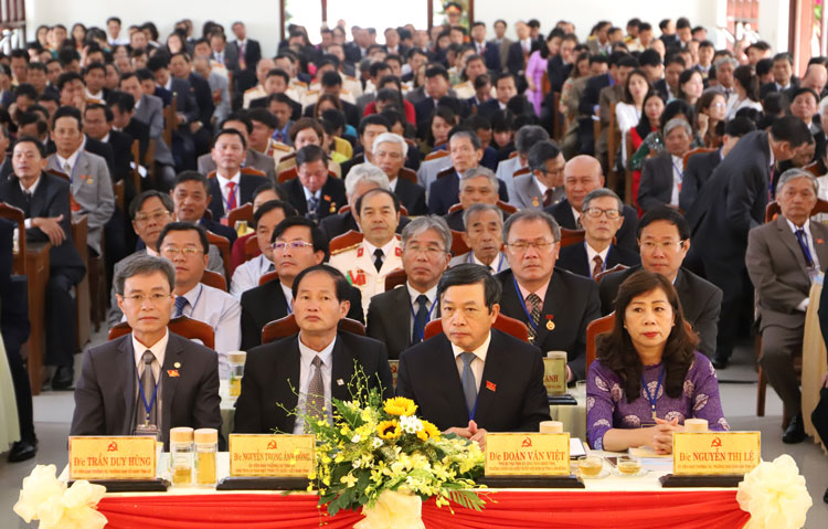 Lãnh đạo tỉnh Lâm Đồng tham dự Đại hội