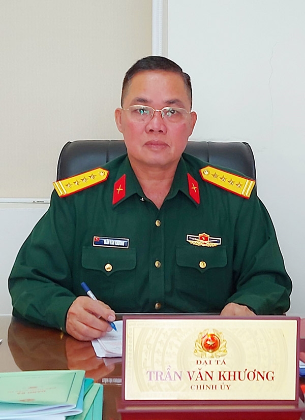 Đại tá Trần Văn Khương - Chính ủy Bộ CHQS tỉnh Lâm Đồng