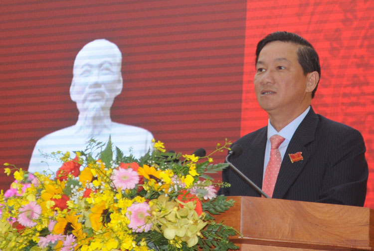 Đồng chí Trần Đức Quận – Phó Bí thư Thường trực Tỉnh ủy, Chủ tịch HĐND phát biểu bế mạc Kỳ họp  