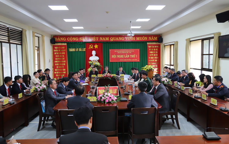 Ban Chấp hành Đảng bộ thành phố Đà Lạt khóa XII, nhiệm kỳ 2020 – 2025 họp phiên thứ nhất