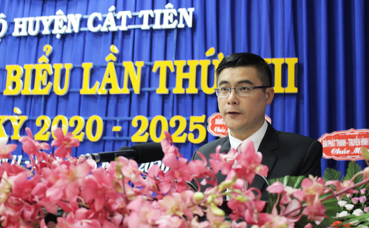 Đồng chí Nguyễn Khắc Bình được tín nhiệm bầu giữ chức vụ Bí thư Huyện ủy Cát Tiên khóa VIII, nhiệm kỳ 2020 – 2025