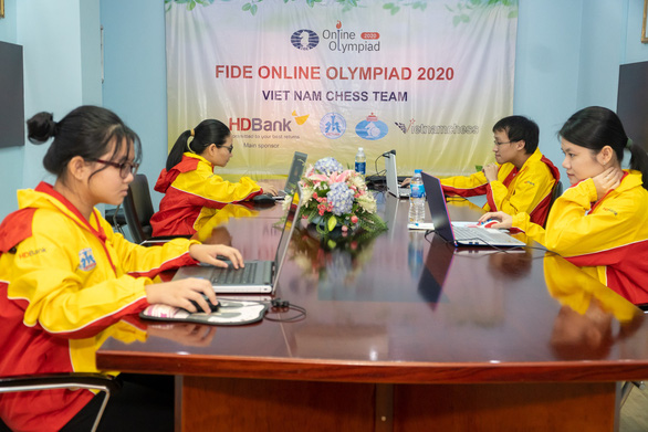 Đội tuyển cờ vua Việt Nam thi đấu Olympiad online 2020