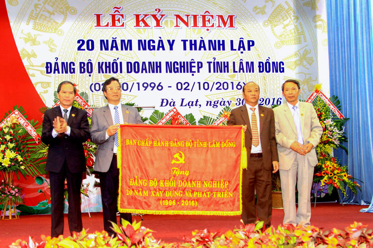 5 năm quyết tâm thực hiện Nghị quyết của Đảng bộ Khối Doanh nghiệp tỉnh Lâm Đồng