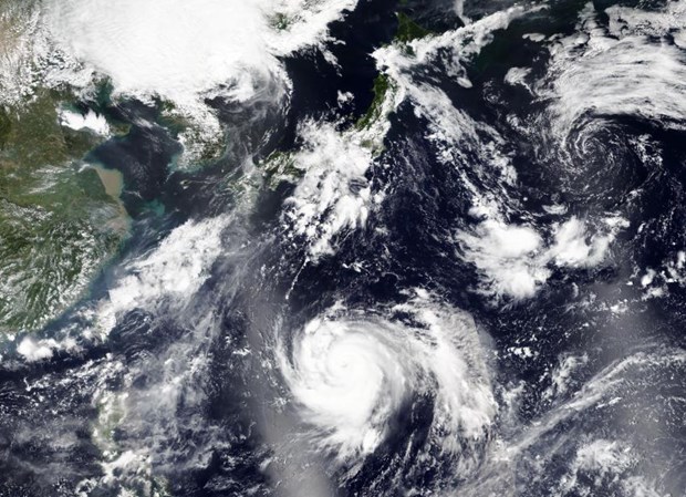 Nhật Bản sơ tán hàng nghìn dân để tránh siêu bão Haishen