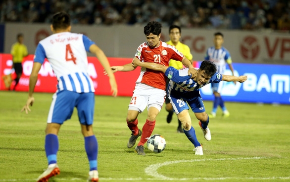 Công Phượng bị treo giò trận bán kết Cúp quốc gia với Hà Nội