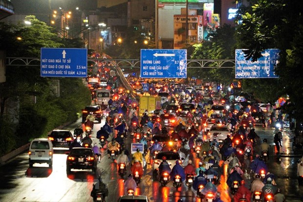 Mưa lớn gây tắc đường tại Hà Nội