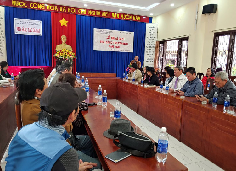 Hội Nhà văn Việt Nam khai mạc trại sáng tác văn học tại Đà Lạt