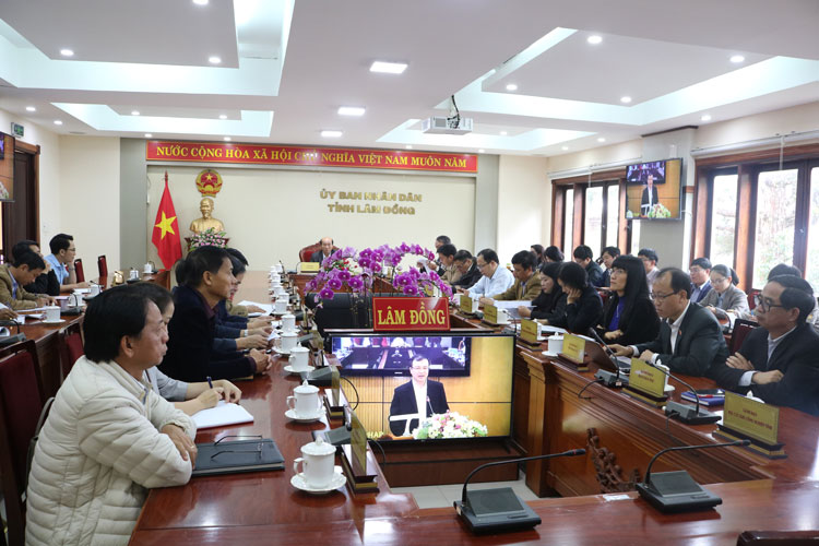 Toàn cảnh Hội nghị trực tuyến tại điểm cầu Lâm Đồng