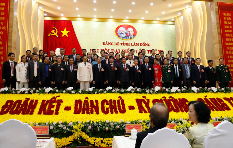 Ban Chấp hành Đảng bộ tỉnh Lâm Đồng khóa XI, nhiệm kỳ 2020-2025 đã ra mắt Đại hội