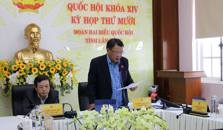 Quốc hội thảo luận, góp ý về dự án Luật Người lao động Việt Nam đi làm việc ở nước ngoài theo hợp đồng (sửa đổi)
