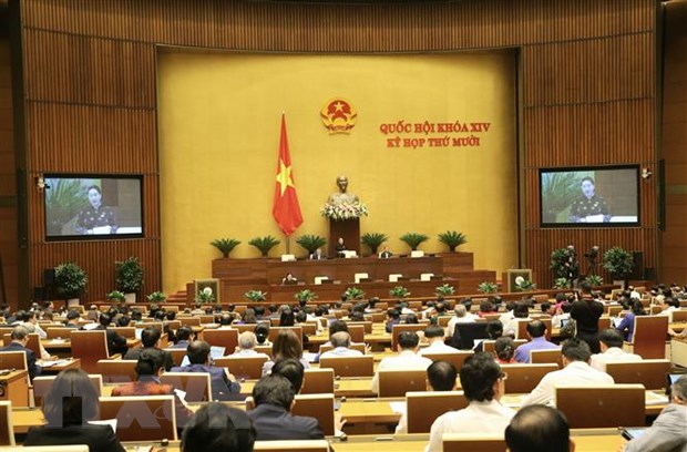 Quốc hội họp phiên toàn thể tại hội trường vào sáng 2/11.