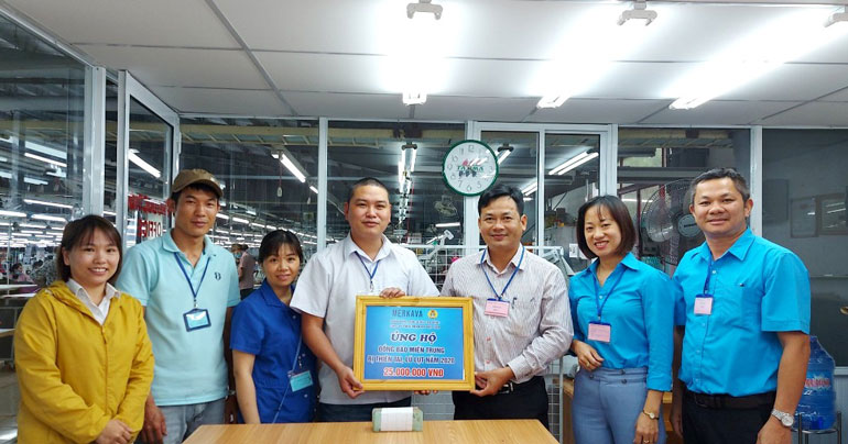 Công ty TNHH Merkava Việt Nam trao kinh phí ủng hộ đồng bào miền Trung khắc phục hậu quả bão lũ
