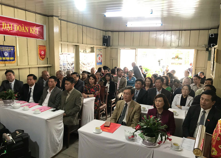 Các đại biểu tham dự ngày hội Đại đoàn kết tại Tổ dân phố 6, Phường 1, thành phố Đà Lạt.