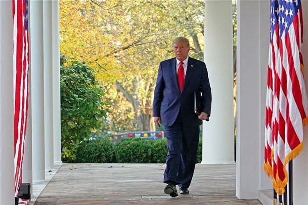 Tổng thống Mỹ Donald Trump trước khi có bài phát biểu tại Nhà Trắng, Washington, DC, Mỹ, ngày 13/11/2020