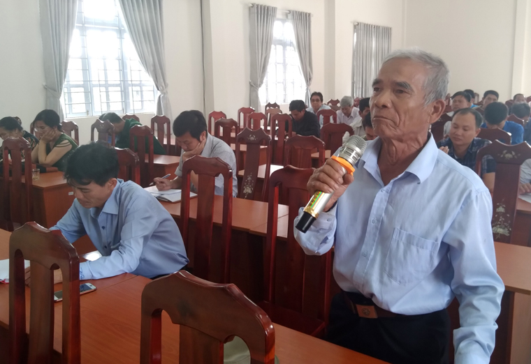 Cử tri xã Đạ R’sal kiến nghị các ý kiến đến các đại biểu Hội đồng Nhân dân tỉnh Lâm Đồng và huyện Đam Rông