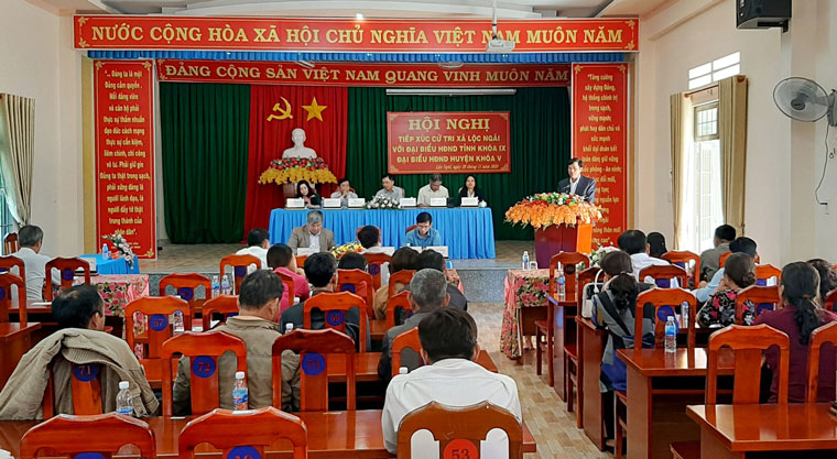 Đại biểu Hội đồng Nhân dân tỉnh tiếp xúc cử tri tại huyện Bảo Lâm