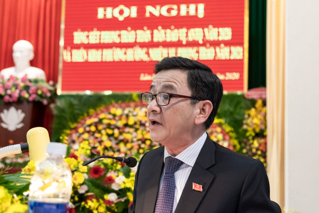 Đồng chí Phan Văn Đa - Phó Chủ tịch UBND tỉnh Lâm Đồng phát biểu kết luận hội nghị