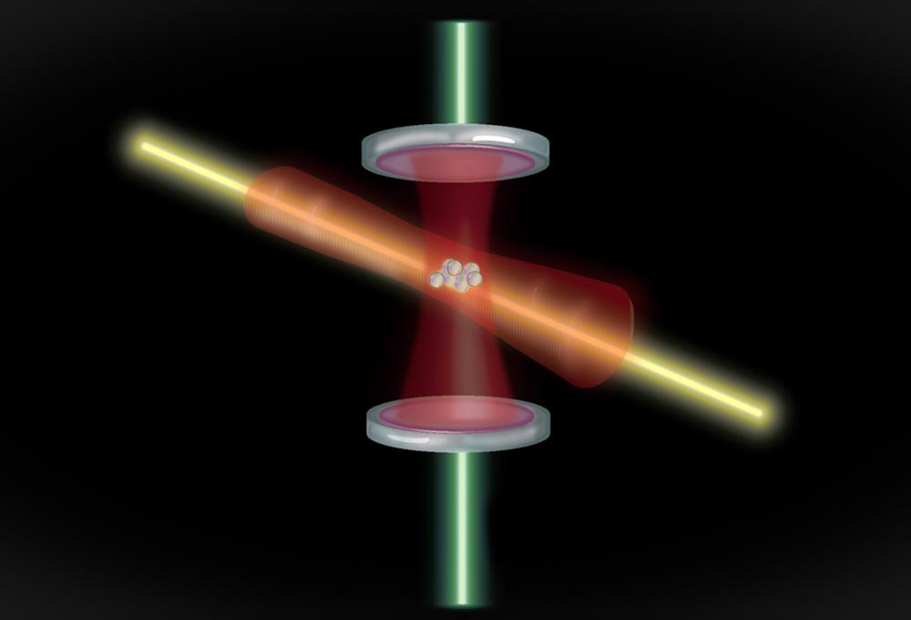 Các nguyên tử được chứa trong một khoang. Khi một tia laser chiếu qua khoang này, hiện tượng rối nguyên tử xảy ra và tần số dao động của chúng được ghi nhận lại. Điều này cho phép chiếc đồng hồ lượng tử hoạt động chính xác hơn.
