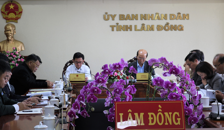 Phó Chủ tịch UBND tỉnh Phan Văn Đa chủ trì Hội nghị trực tuyến tại điểm cầu tỉnh Lâm Đồng