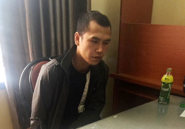Hà Văn Nam bị các trinh sát Công an phường Lộc Sơn bắt giữ khi xuất hiện trên địa bàn
