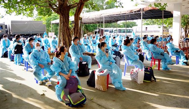 Tiếp nhận và cách ly tập trung 117 công dân trở về Việt Nam