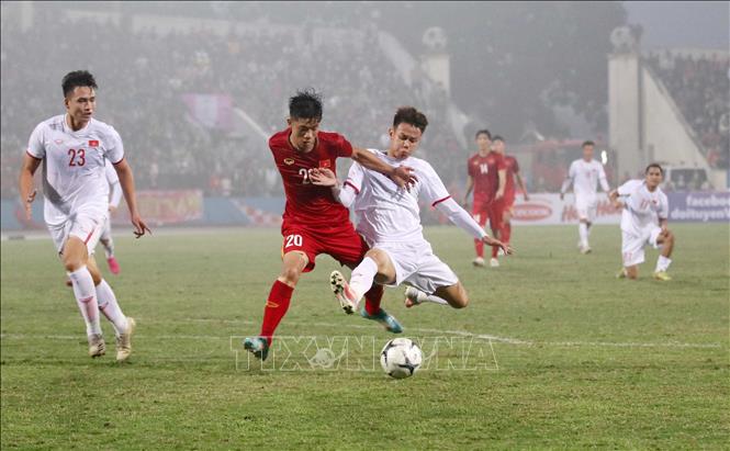 Ngày 27/12/2020, trên sân vận động thành phố Việt Trì, tỉnh Phú Thọ, diễn ra trận giao hữu bóng đá giữa đội tuyển Quốc gia (áo đỏ) và đội tuyển U22 Việt Nam (áo trắng). Kết thúc trận đấu, hai đội hòa nhau với tỉ số 2 - 2