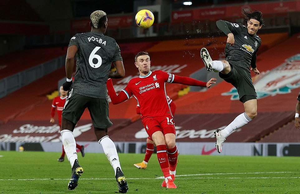 Cầm chân Liverpool tại Anfield, MU vững vàng ở đỉnh bảng xếp hạng