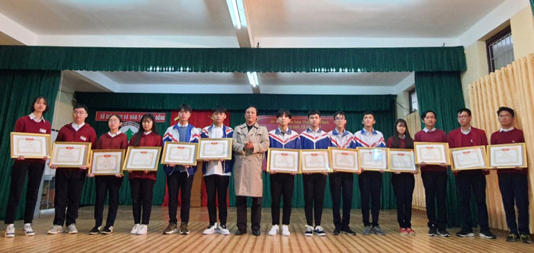Lâm Đồng đoạt 28 giải học sinh giỏi quốc gia THPT năm học 2020 - 2021