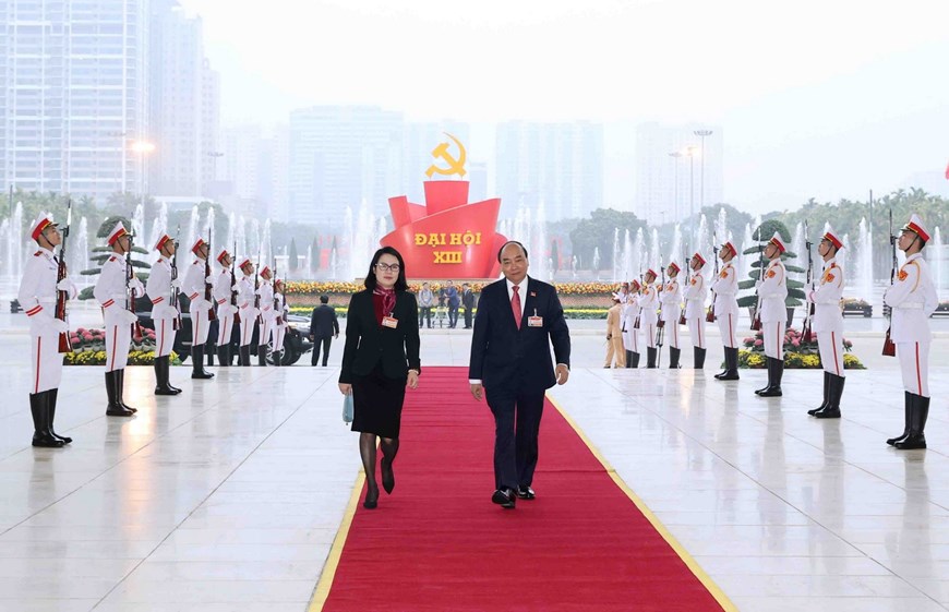 Ủy viên Bộ Chính trị, Thủ tướng Chính phủ Nguyễn Xuân Phúc đến dự Đại hội XIII của Đảng. (Ảnh: TTXVN)