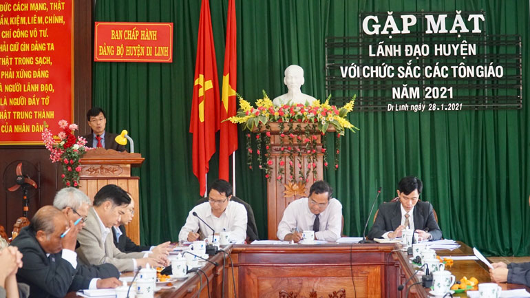 Lãnh đạo huyện Di Linh gặp mặt chức sắc các tôn giáo nhân dịp cuối năm