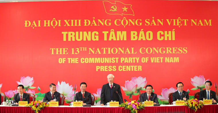 Tổng Bí thư, Chủ tịch nước Nguyễn Phú Trọng và các đồng chí chủ trì buổi họp báo